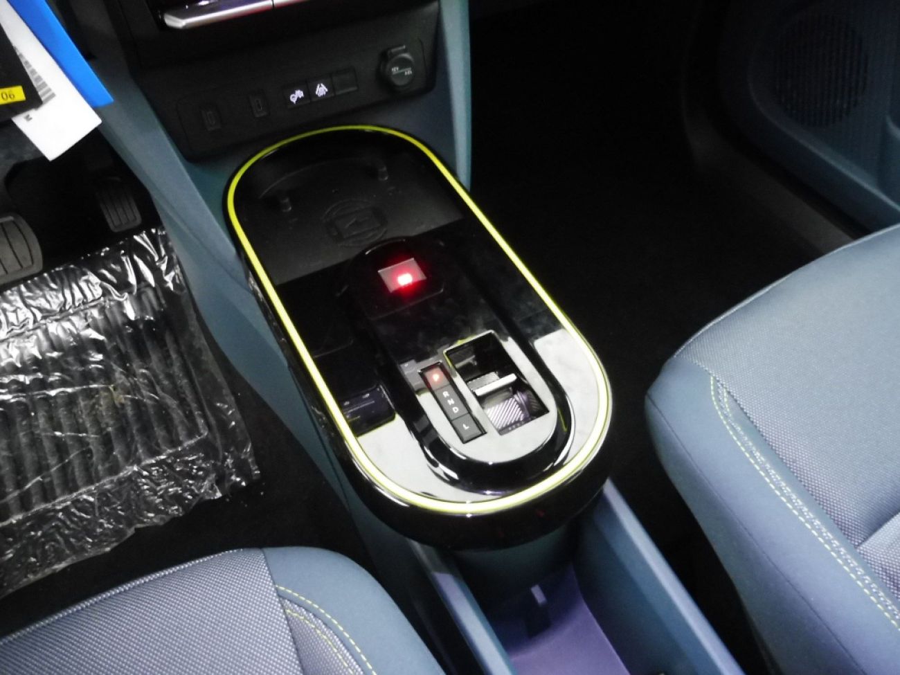 Mandataire FIAT Grande panda 1.2 HYBRID 100CH LA PRIMA EDCT6