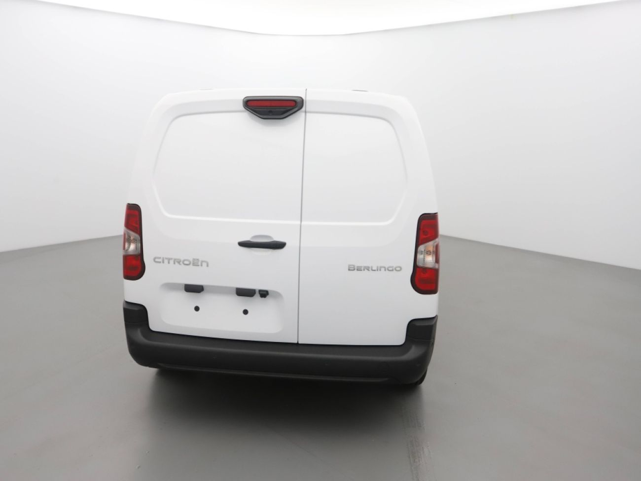 Mandataire Citroën Berlingo Van XL 950KG BLUEHDI 130CH S&S EAT8