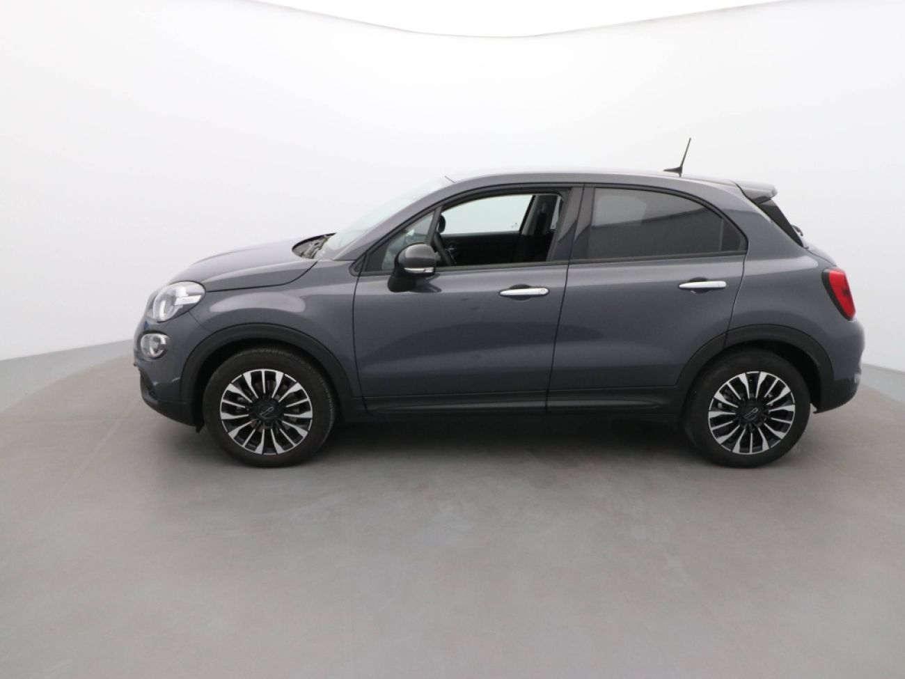 Mandataire FIAT 500X 1.5 FIREFLY TURBO 130CH S/S HYBRID PACK CONFORT DCT7
