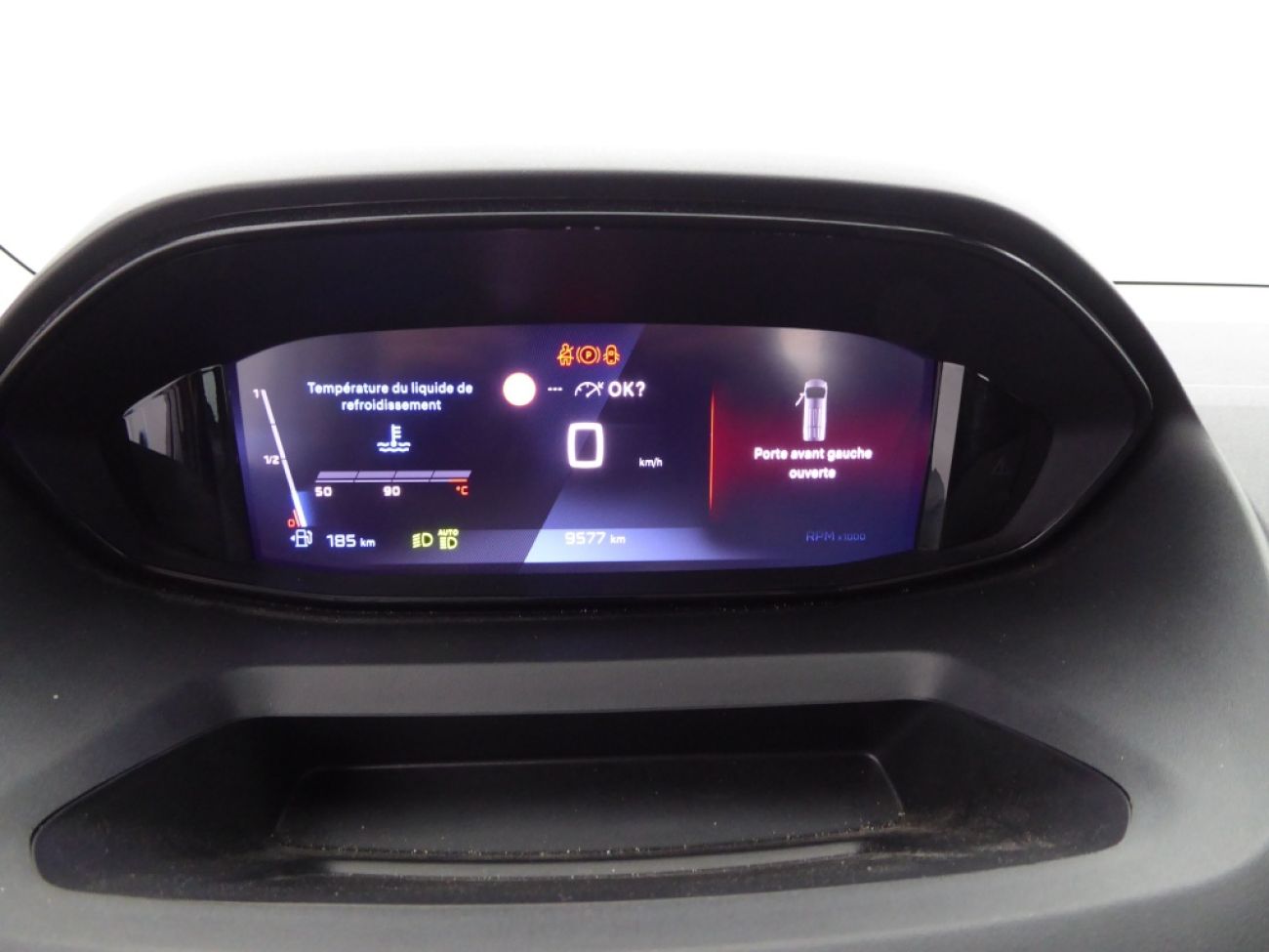 Mandataire PEUGEOT RIFTER TAILLE M - 1.5 BLUEHDI 100CH S&S ALLURE 5 PLACES