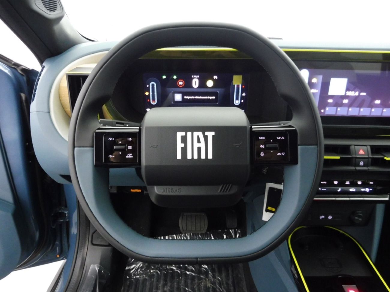 Mandataire FIAT Grande panda 1.2 HYBRID 100CH LA PRIMA EDCT6