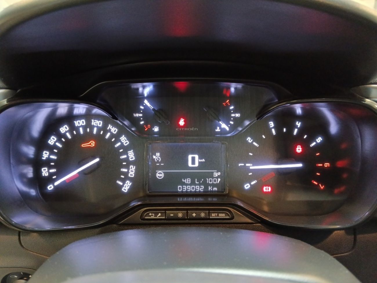 Mandataire Citroën C3 1.5 BLUEHDI 100CH S&S PLUS