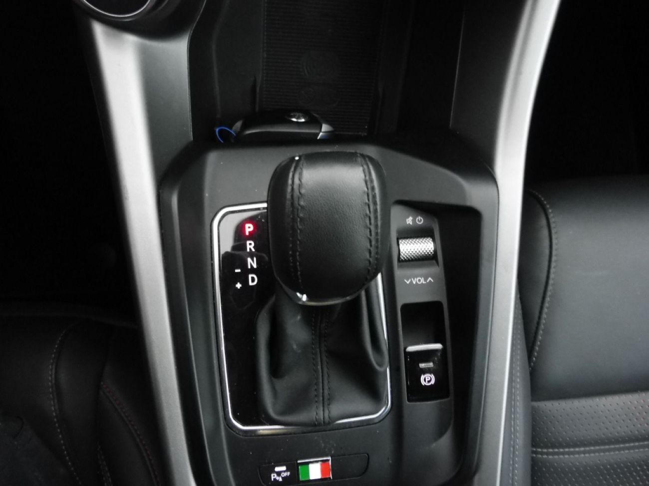 Mandataire ALFA ROMEO Tonale 1.5 HYBRID 160CH TRIBUTO ITALIANO TCT