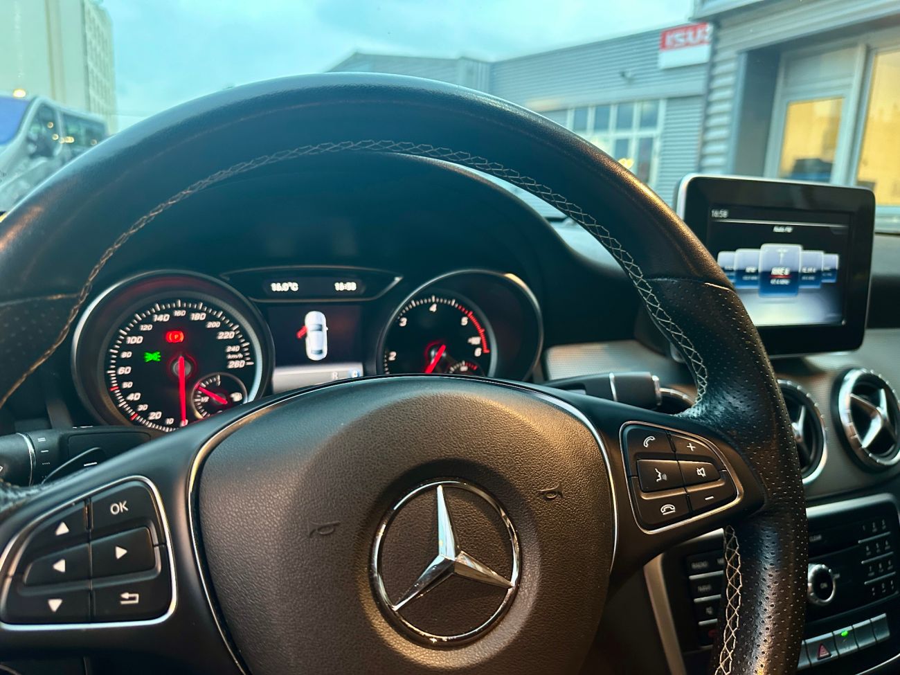 Mandataire MERCEDES CLA 200 d 7G-DCT Sensation