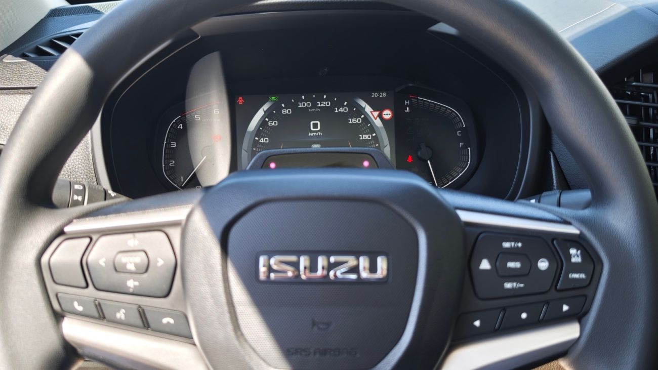 Mandataire ISUZU D-MAX NOUVEAU 2.2L SPACE B-STRONG BOITE MANUELLE