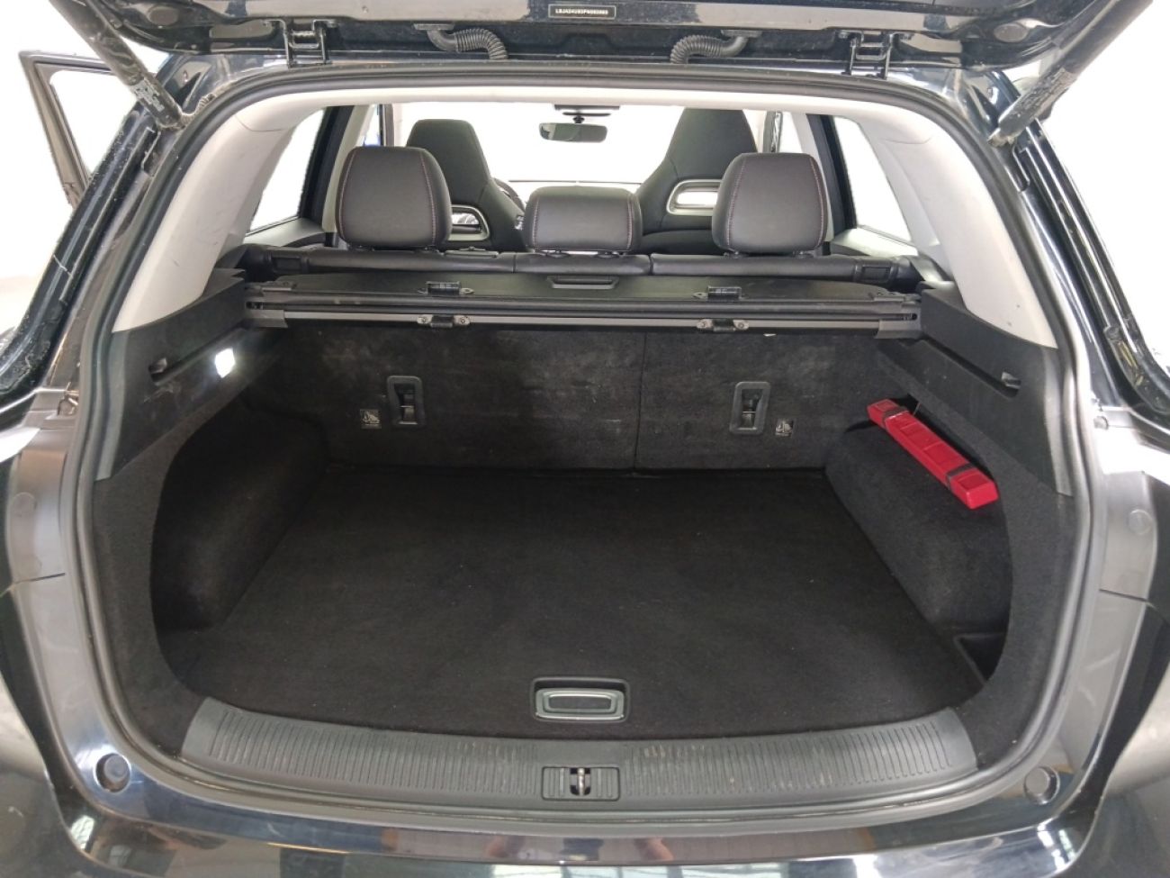 Mandataire MG HS 1.5 T-GDI 162 AT luxury