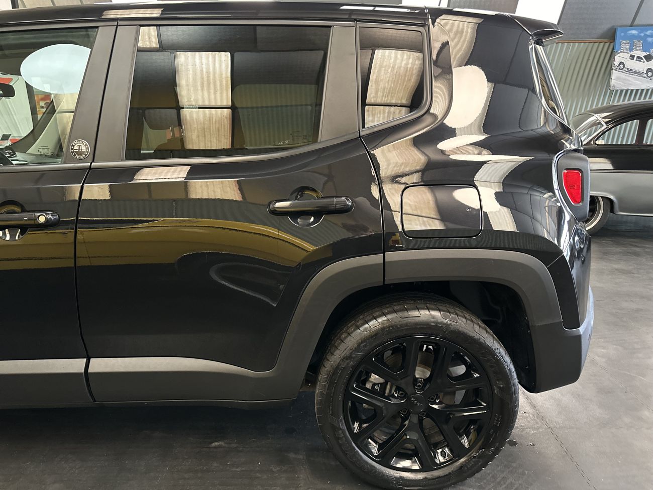 Mandataire Jeep RENEGADE 1.3 Turbo T4 190 ch PHEV AT6 4xe eAWD Brooklyn Edition