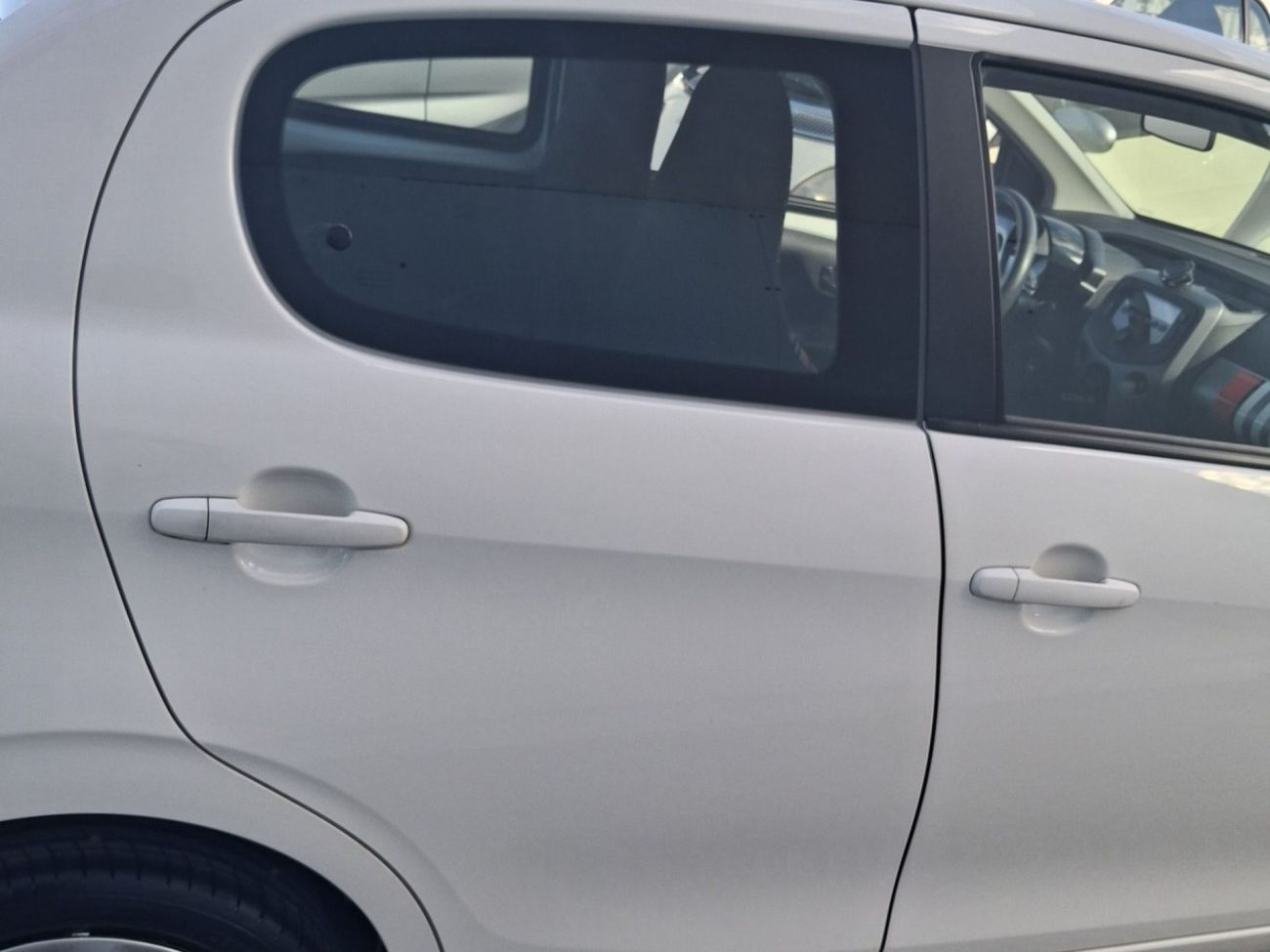 Mandataire Citroën C1 VTi 68 Mentos
