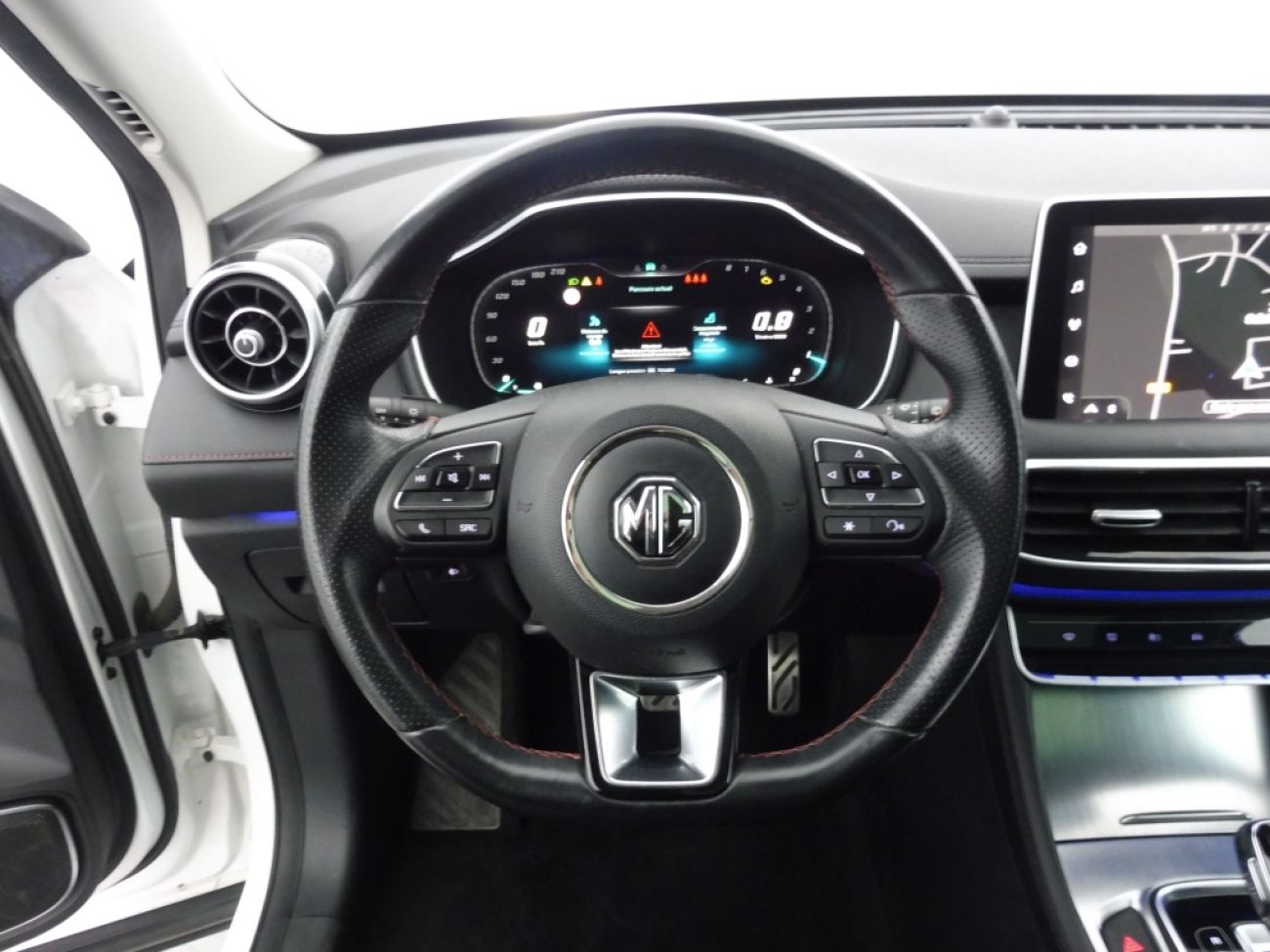 Mandataire MG HS 1.5 T-GDI 162 AT luxury