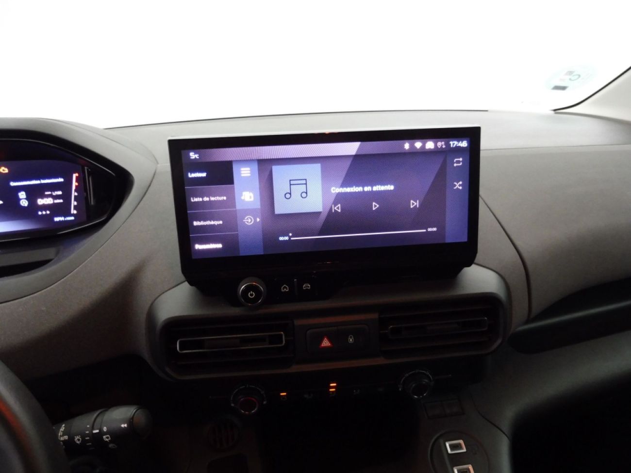 Mandataire PEUGEOT RIFTER TAILLE M - 1.5 BLUEHDI 100CH S&S ALLURE 5 PLACES