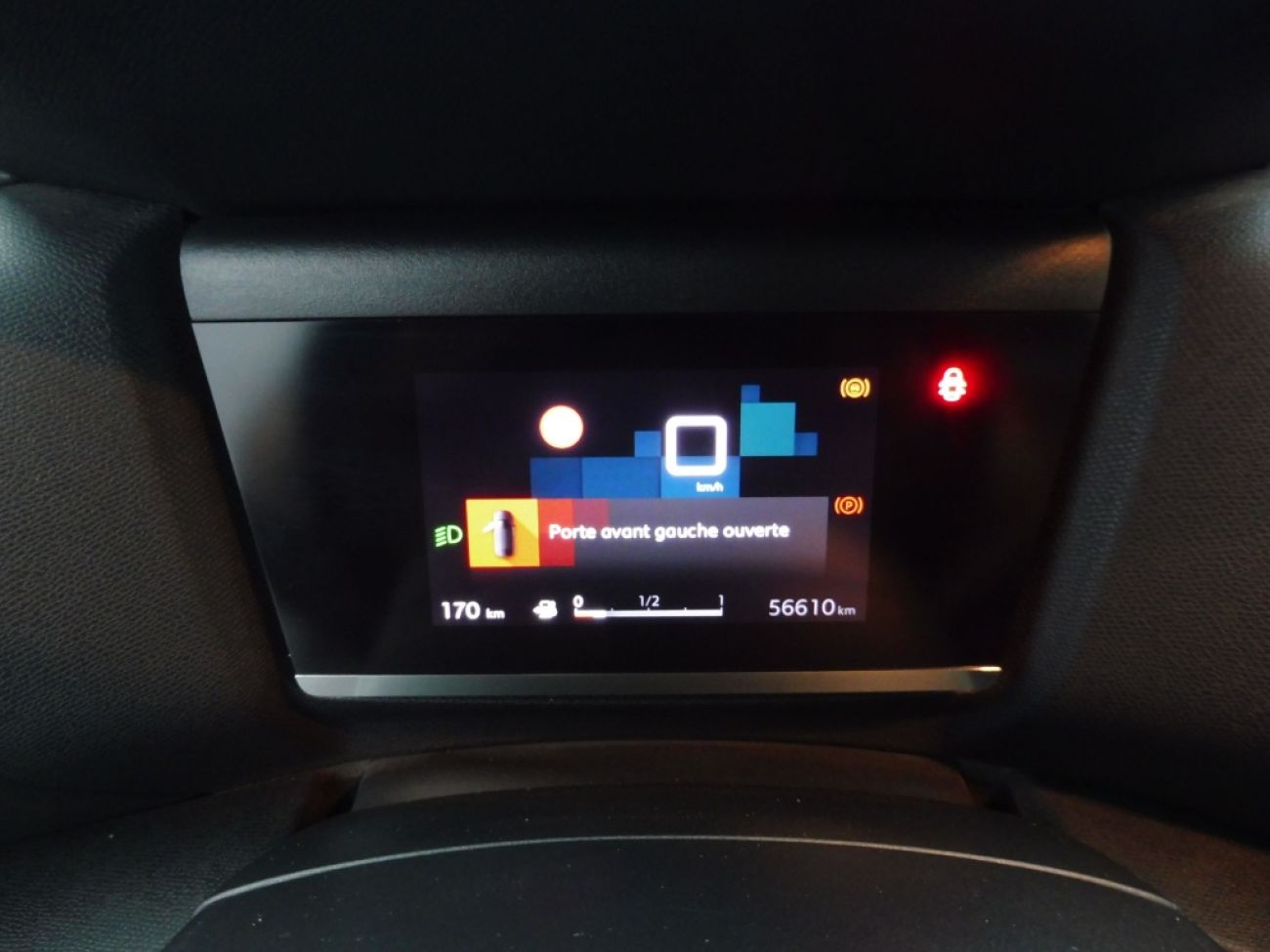 Mandataire Citroën C4 X 1.2 PURETECH 100 FEEL