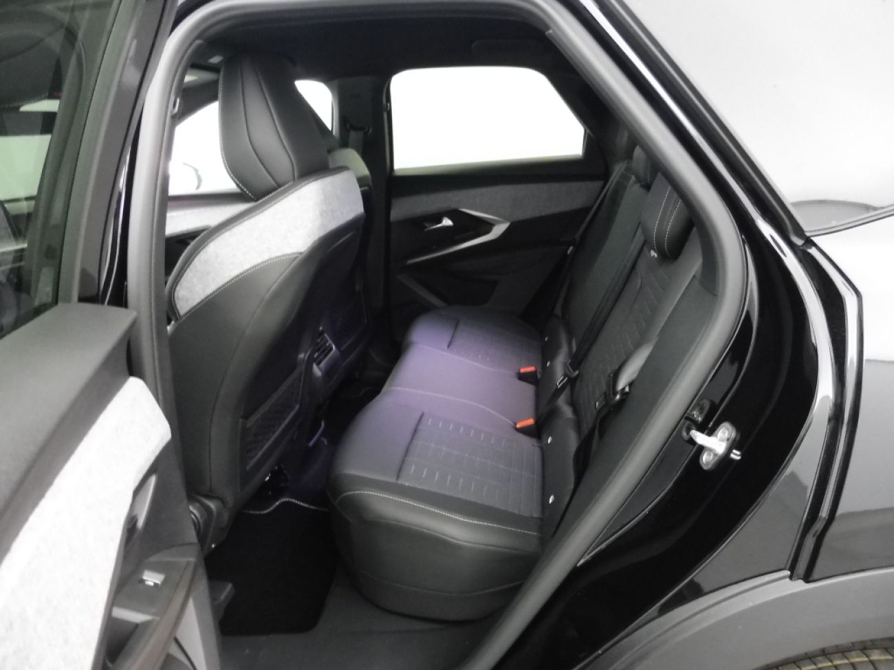 Mandataire PEUGEOT 3008 1.2 HYBRID 145CH GT E-DCS6