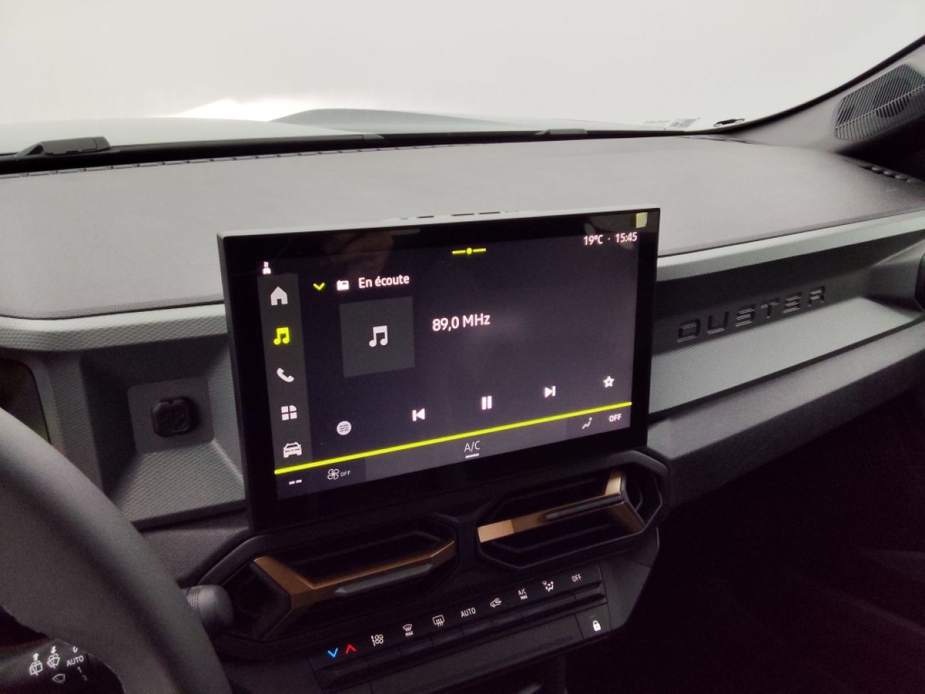 Mandataire Dacia DUSTER 1.2 TCE MILD HYBRID 130CH EXTREME 4X4