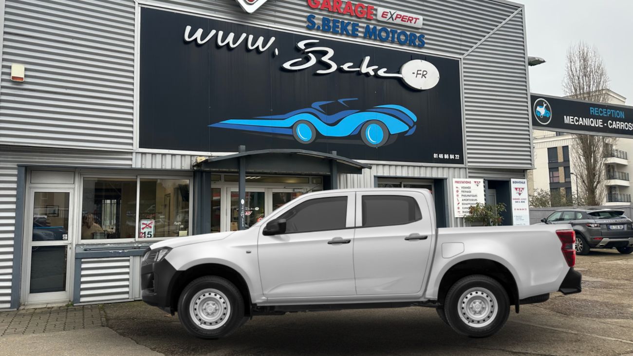 Mandataire ISUZU D-MAX CREW DOUBLE CABINE N60-B 4X4 A/T