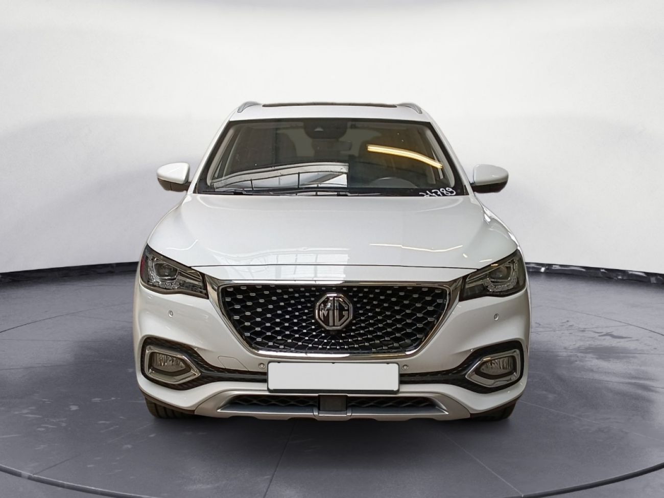 Mandataire MG HS 1.5 T-GDI 162 AT luxury