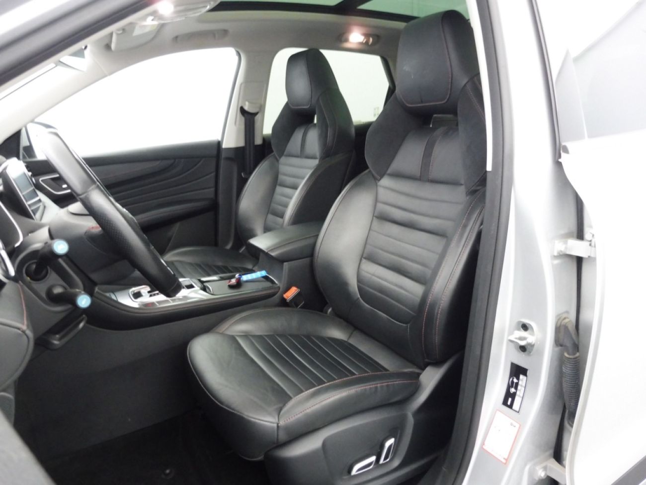 Mandataire MG HS 1.5 T-GDI 162 AT luxury