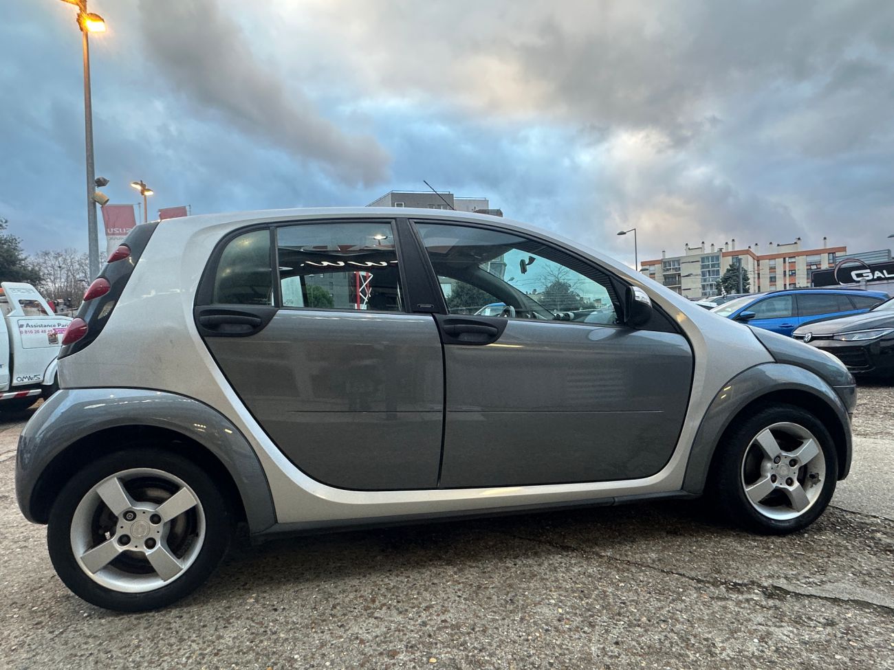Mandataire SMART SMART FORFOUR 1.3 Pulse