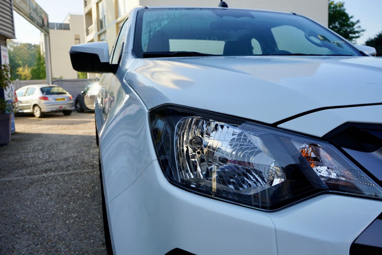 Mandataire ISUZU D-MAX N60 SPACE CAB 1.9 164 CH 4X4 BVA BB+