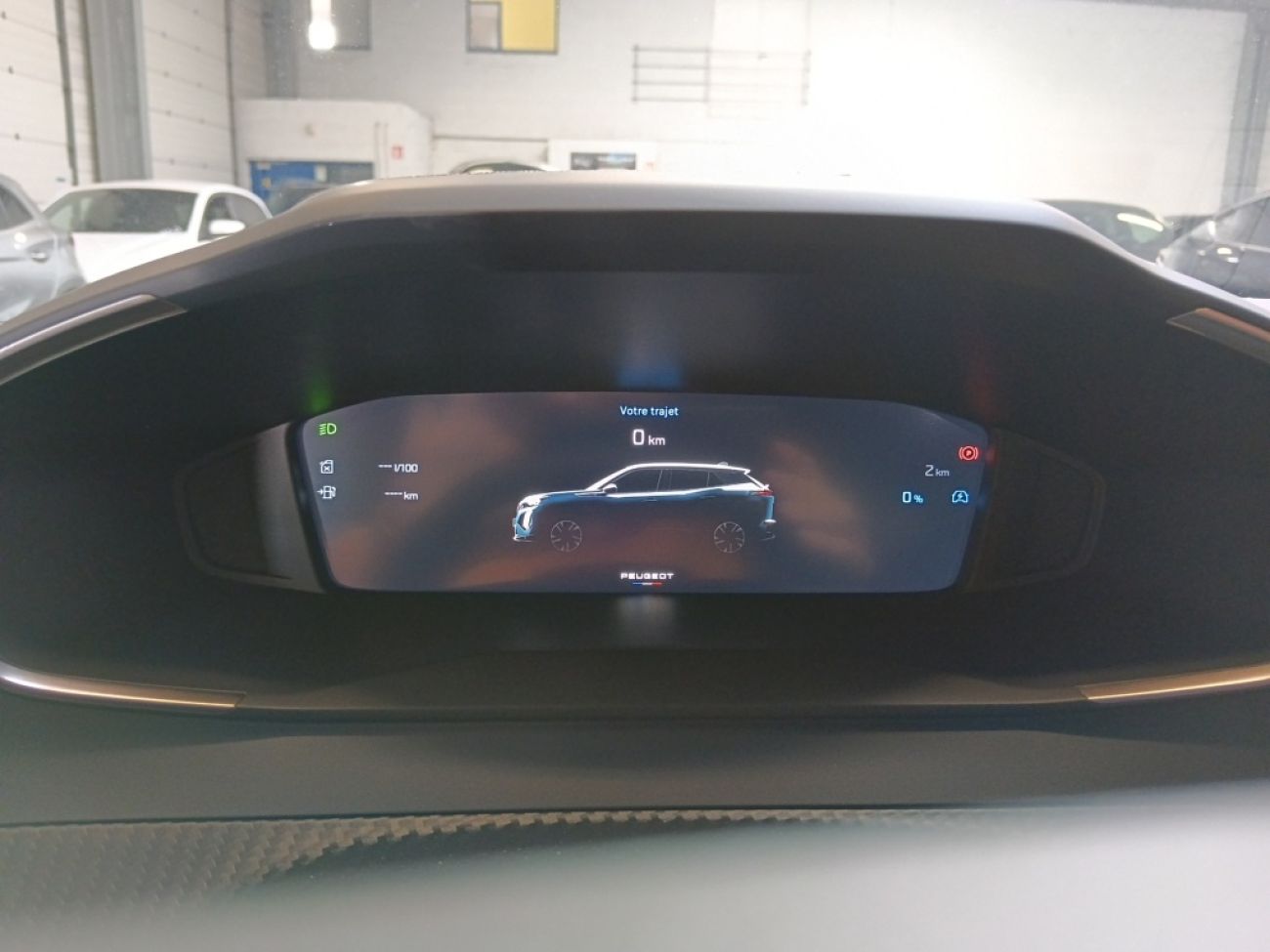 Mandataire PEUGEOT 2008 1.2 HYBRID 145CH ALLURE E-DCS6