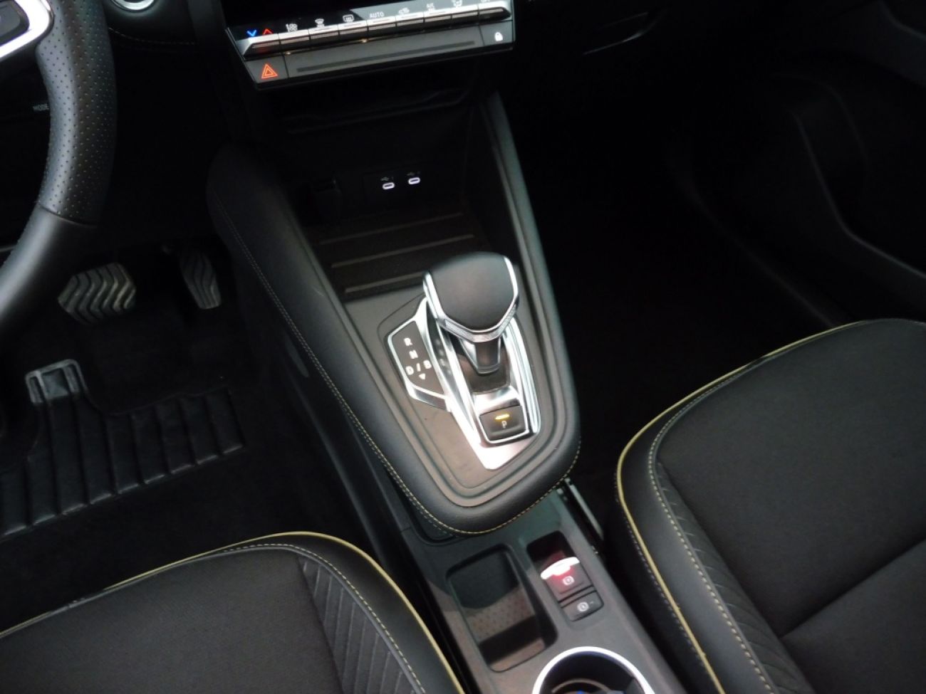 Mandataire RENAULT Symbioz 1.6 E-TECH FULL HYBRID 145CH ICONIC