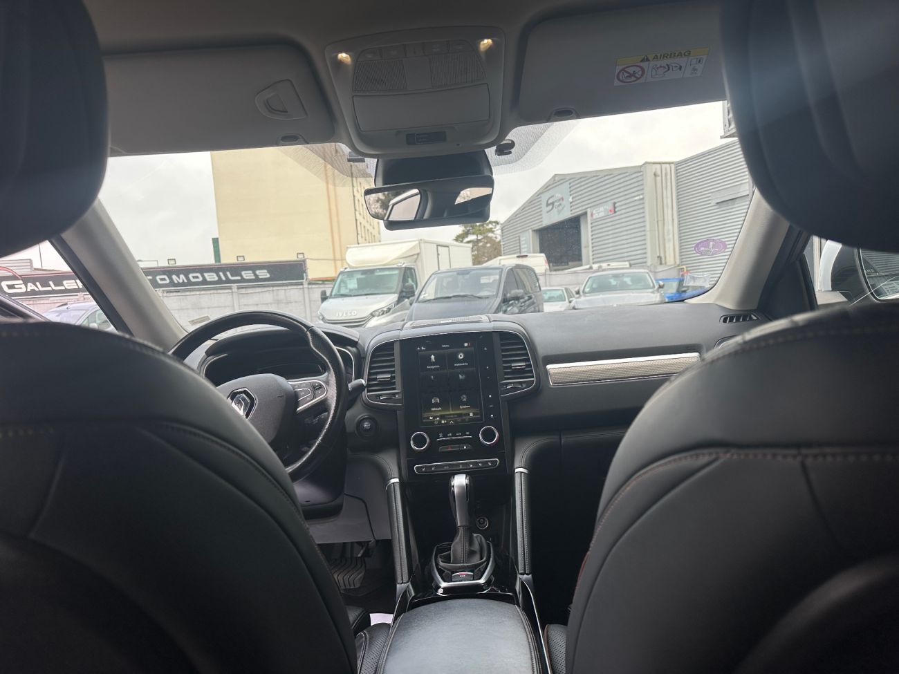 Mandataire RENAULT KOLEOS Tce 160 EDC Initiale Paris