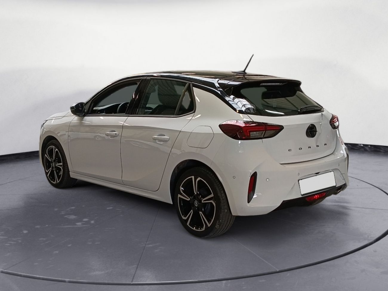 Mandataire Opel Corsa 1.2T 100gs