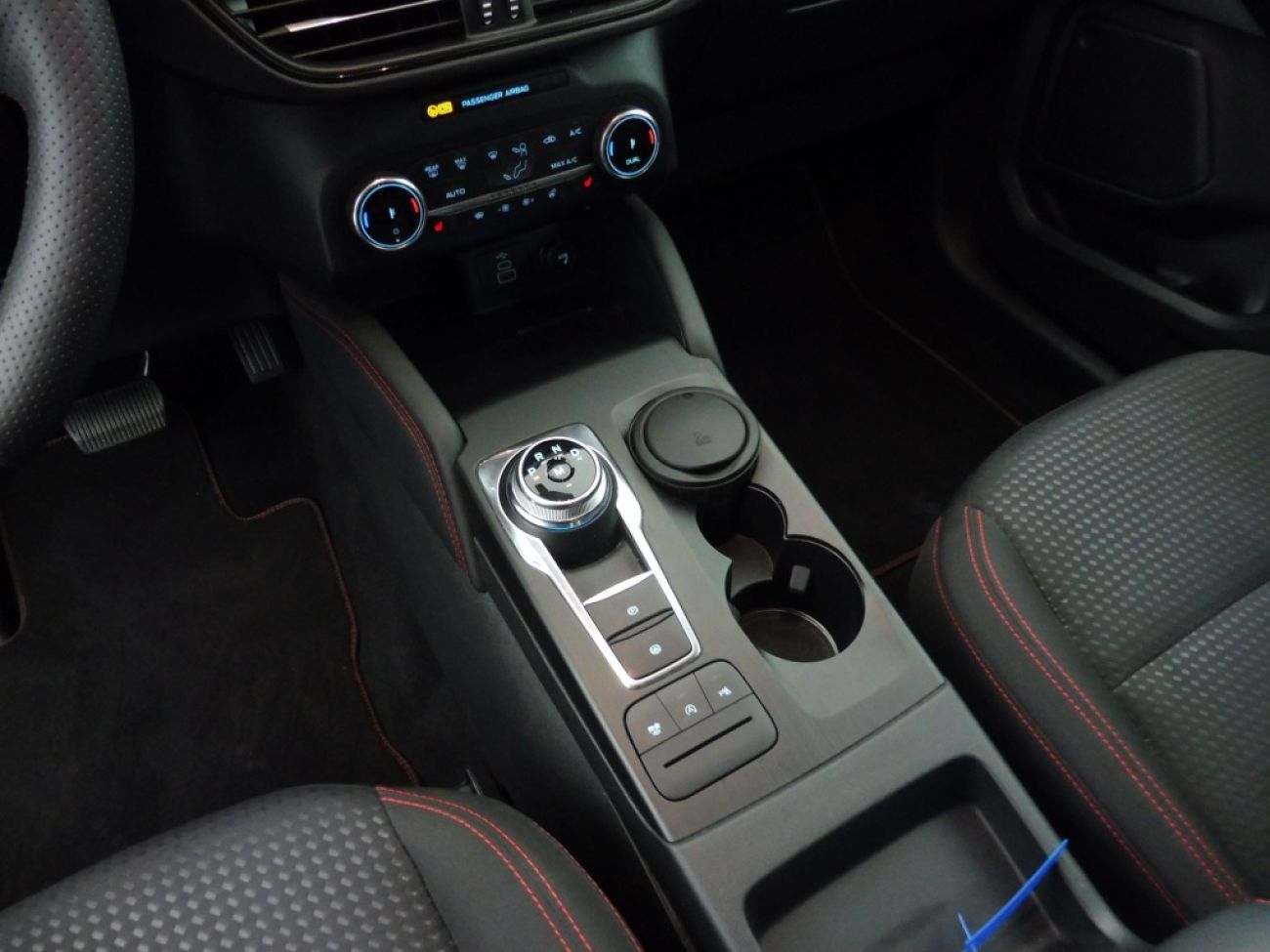 Mandataire Ford KUGA 2.0 TDCI 120CH ST-LINE POWERSHIFT