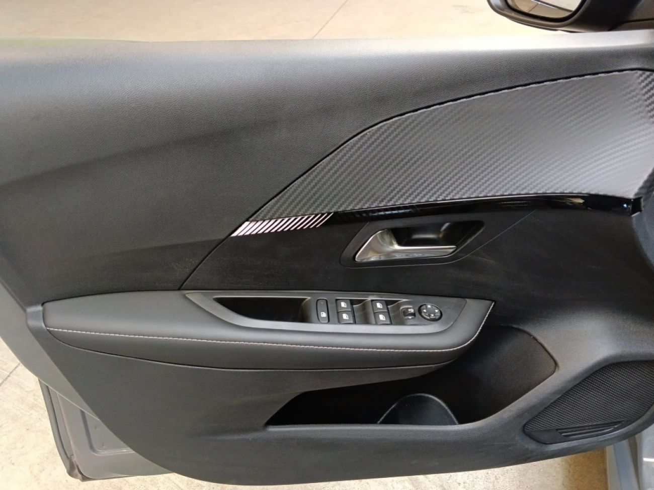 Mandataire PEUGEOT 208 1.2 100CH S&S ALLURE