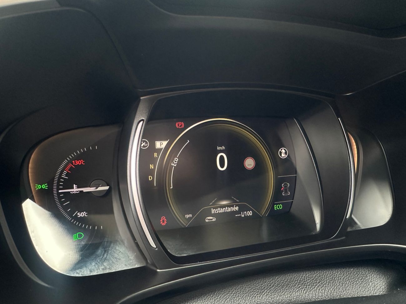 Mandataire RENAULT KOLEOS Tce 160 EDC Initiale Paris