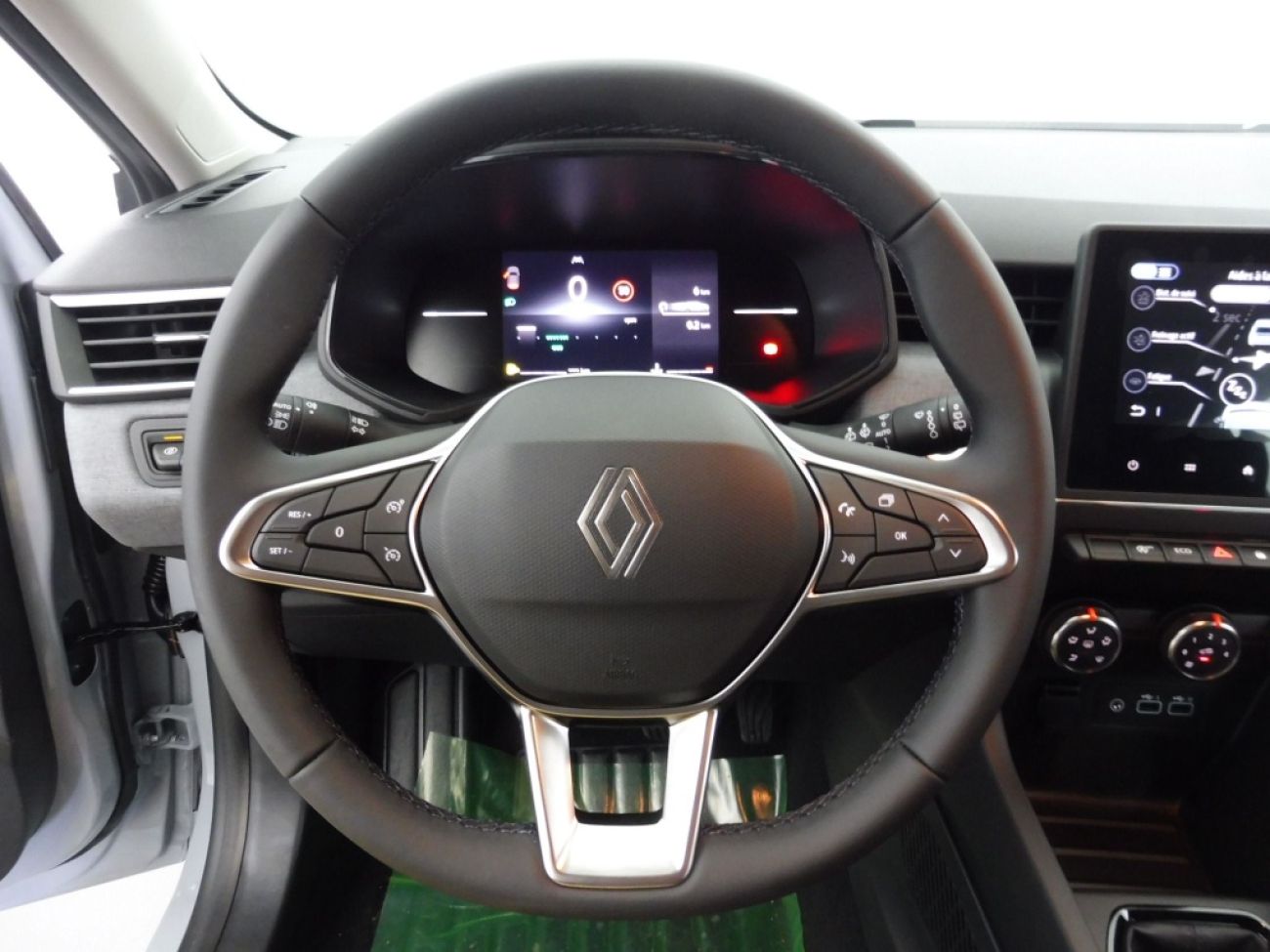 Mandataire RENAULT CLIO V 1.5 DCI 100CH EVOLUTION - 25