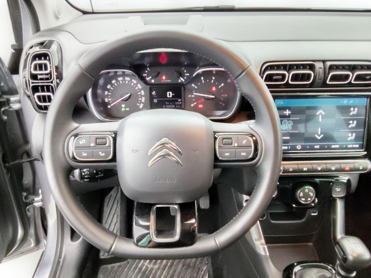 Mandataire Citroën C3 AIRCROSS 1.2 PURETECH 110CH SHINE