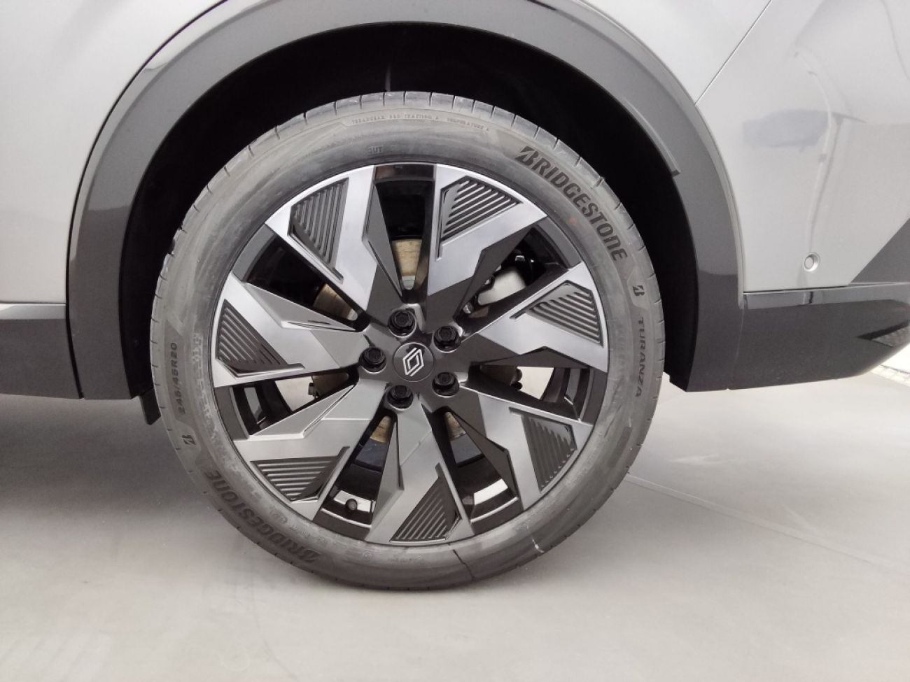 Mandataire RENAULT RAFALE 1.2 E-TECH FULL HYBRID 200CH ESPRIT ALPINE - 25