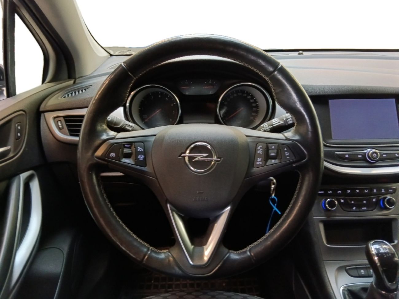 Mandataire Opel Astra 1.2 TURBO 110CH