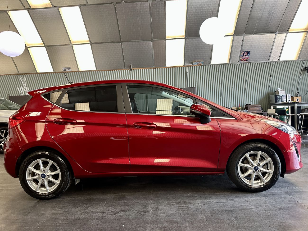 Mandataire Ford FIESTA 1.0 EcoBoost 125 ch S&S mHEV BVM6 Titanium X