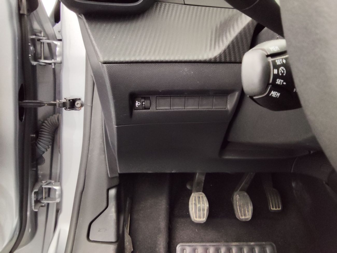 Mandataire PEUGEOT 208 1.2 100CH S&S ALLURE