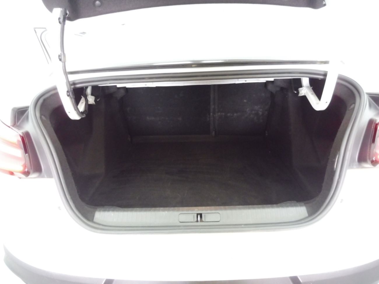 Mandataire Citroën C4 X 1.2 PURETECH 100 FEEL