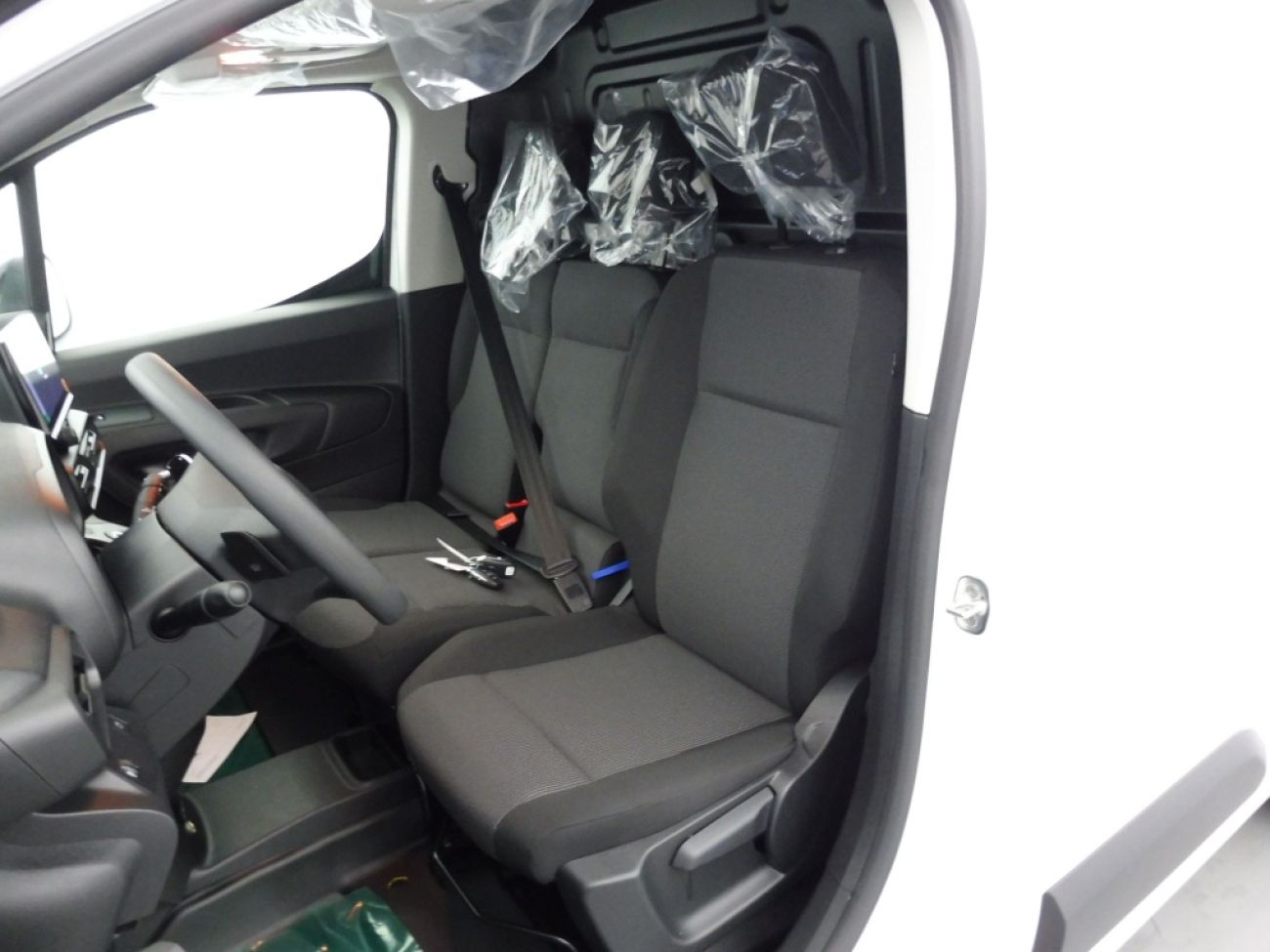 Mandataire Citroën Berlingo Van XL 950KG BLUEHDI 130CH S&S EAT8