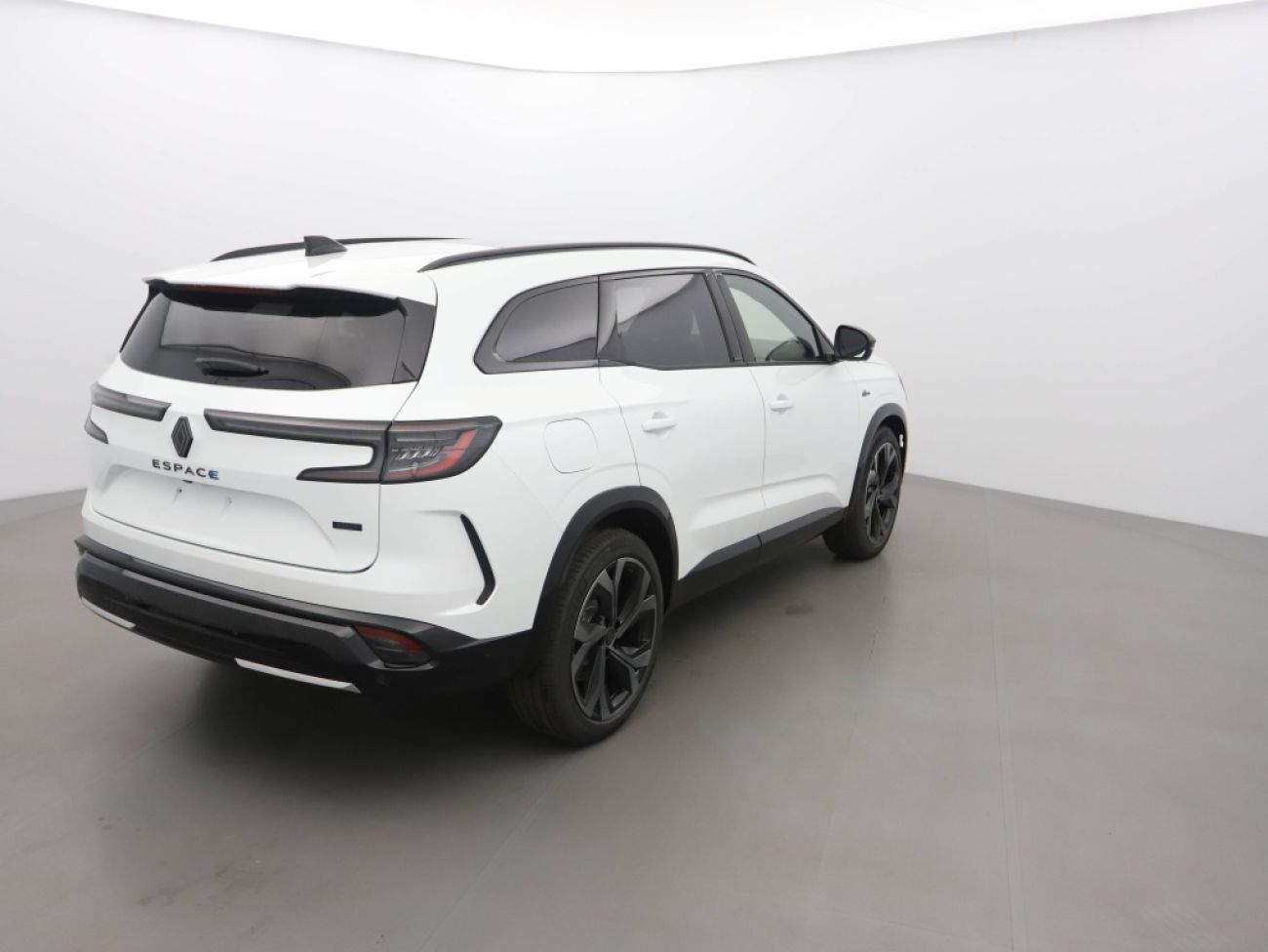 Mandataire RENAULT ESPACE VI 1.2 E-TECH FULL HYBRID 200CH ESPRIT ALPINE 7 PLACES - 25