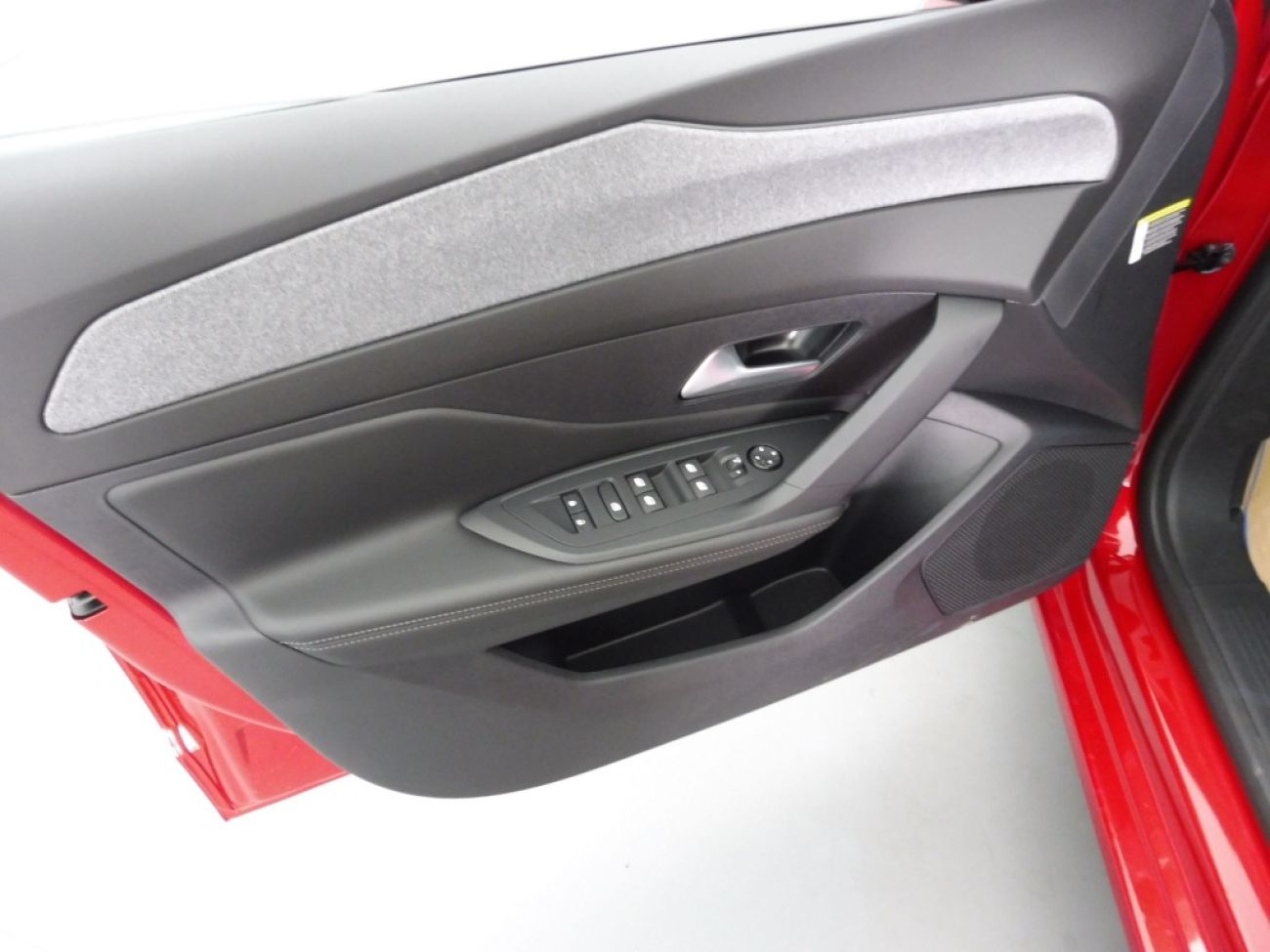 Mandataire PEUGEOT 308 1.5 BLUEHDI 130CH S&S ALLURE EAT8