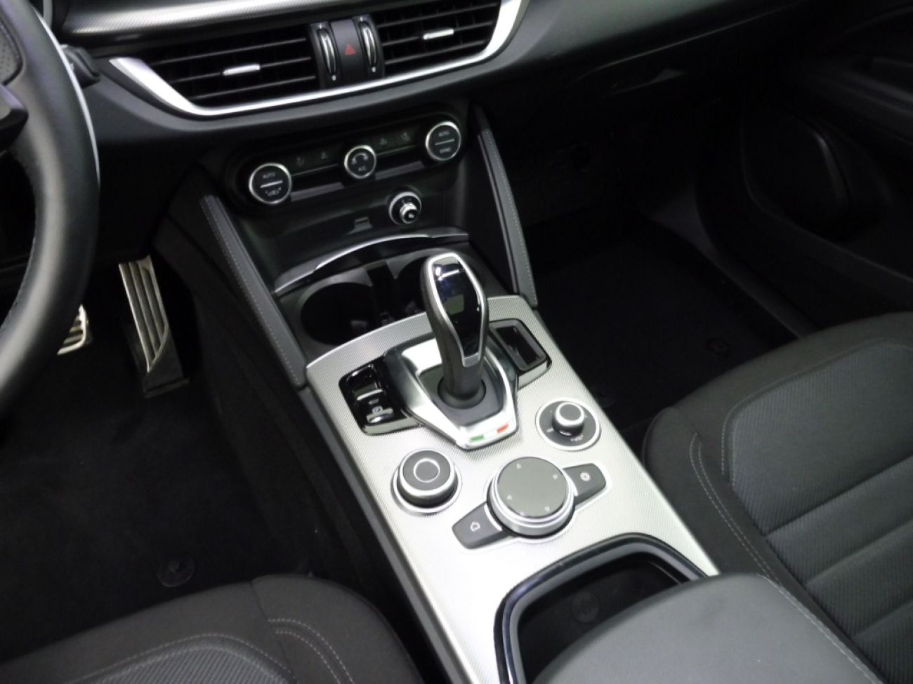 Mandataire ALPHA ROMEO Stelvio 2.2 DIESEL 160CH SPRINT AT8