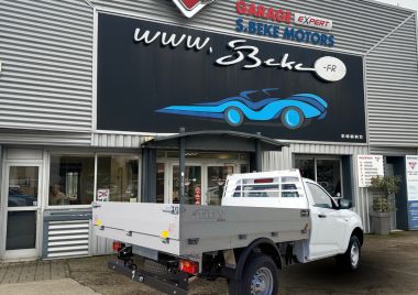 ISUZU D-MAX NOUVEAU SINGLE 2.2L B-STRONG PLATEAU FIXE ALUMINIUM